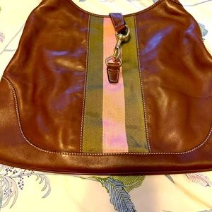 Gucci vintage leather shoulder bag